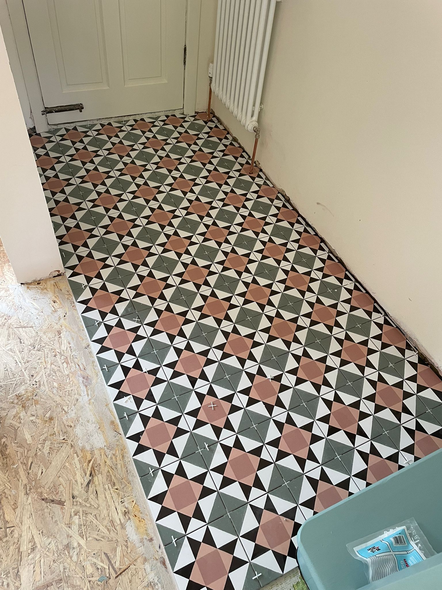 Floor tiles